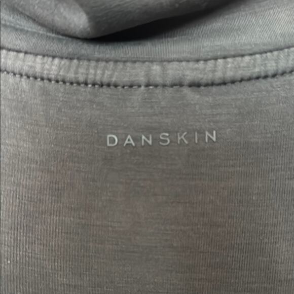 Danskin Charcoal Turtleneck sweater - Picture 4 of 4